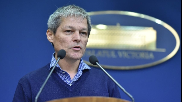 Dacian Cioloș a trecut prin clipe de groază. Fostul premier a fost implicat într-un accident!