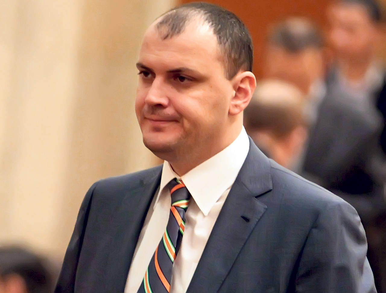 Decizie importantă pentru Sebastian Ghiţă Sebastian Ghiţă şi Iulian Bădescu, achitaţi