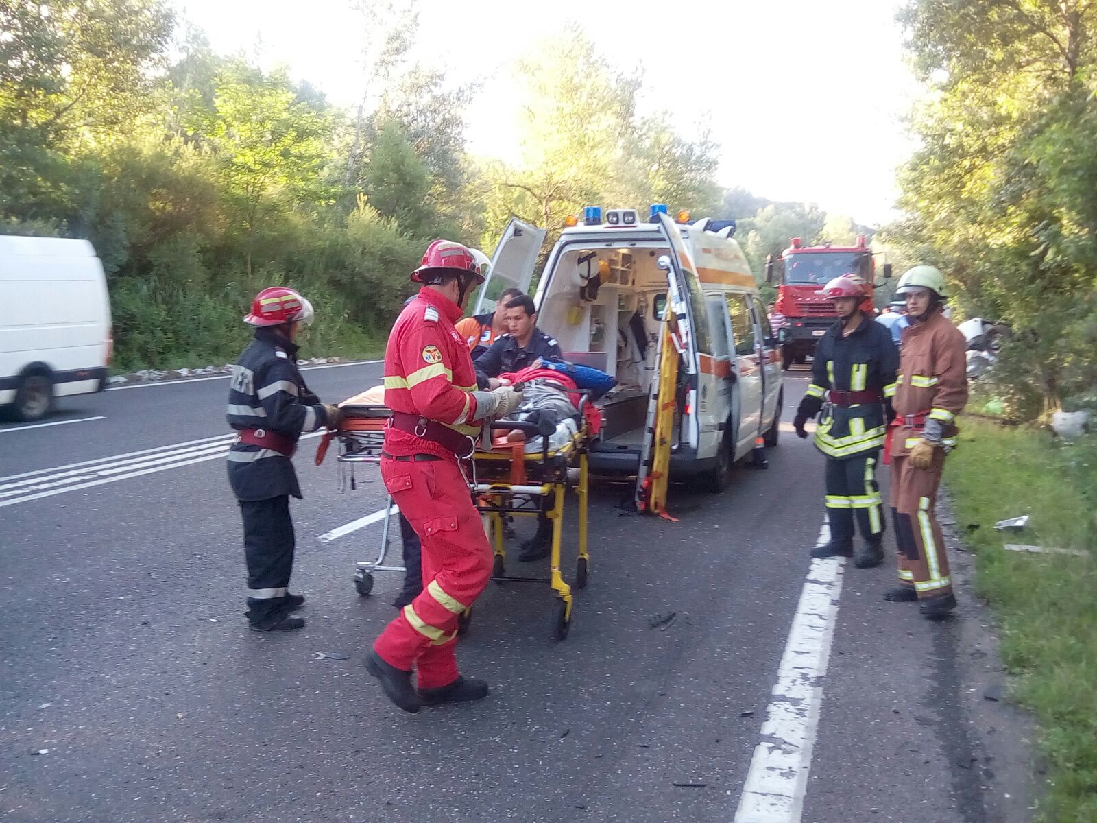 Două autoturisme s-au izbit .Pompierii, chemaţi să intervină la un accident în Gorgota/ foto cu caracter ilustrativ