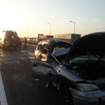 două autoturisme Impact violent pe Centura de Vest, Ploieşti. Două autoturisme s-au făcut praf