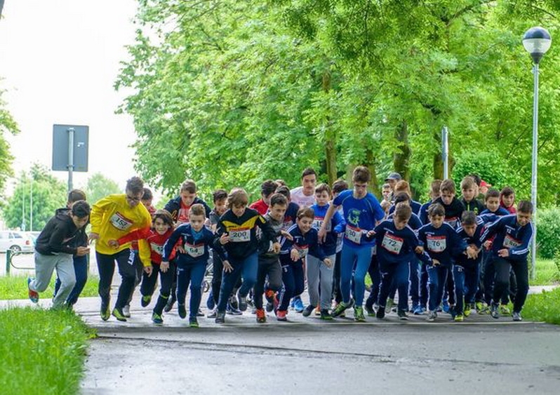 Cros pentru susținerea bolnavilor de hepatită - sursa foto - brasovultau.ro