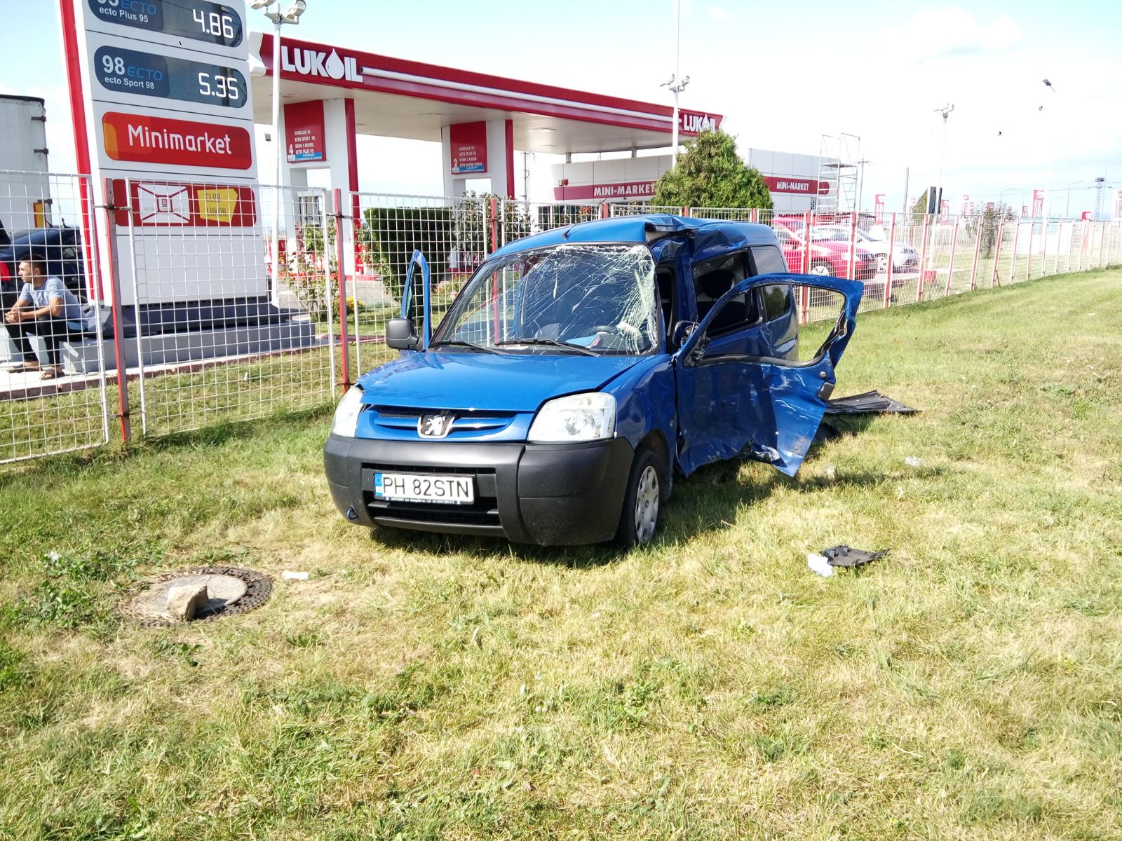 UPDATE. Imagini de la accidentul produs în zona Coca Cola