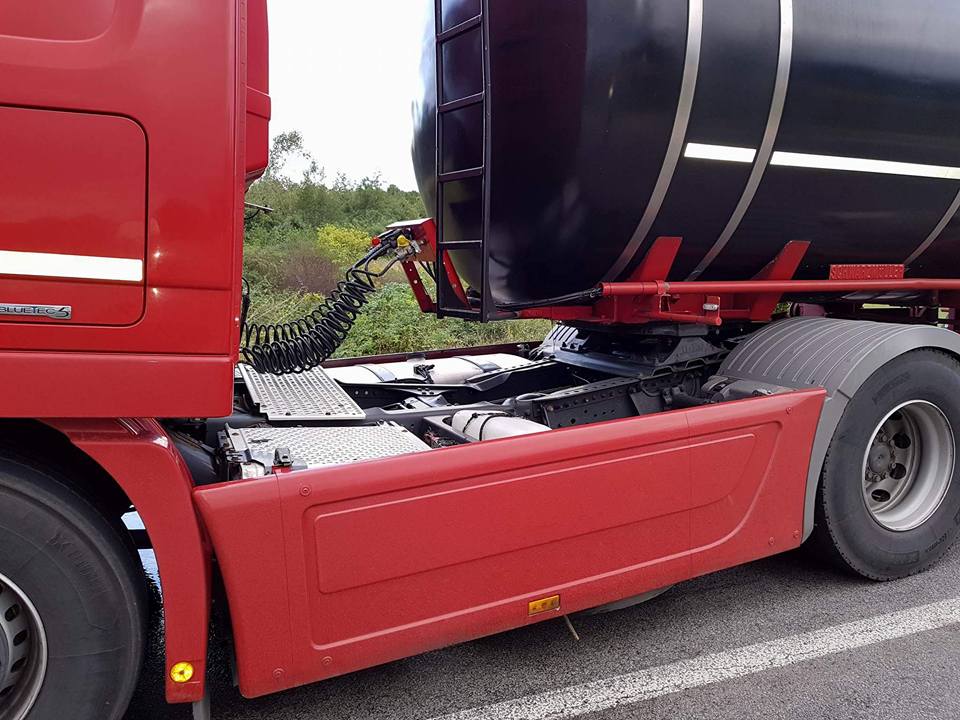 Scurgeri la o cisternă aflată în trafic, pe Centura de Vest!