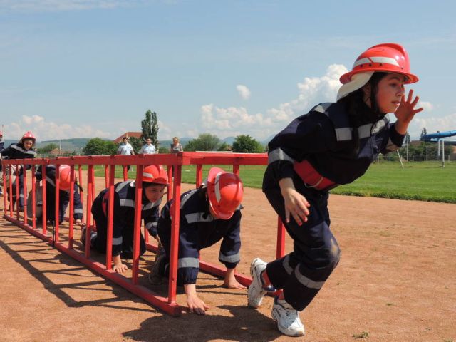 Proba sportivă la examenul de admitere din ianuarie 2018 va fi susținută sub forma unui traseu aplicativ/ sursă foto ziarulunirea.ro