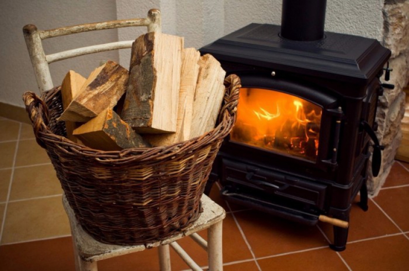 instalaţiile de încălzire improvizate Măsuri de prevenire a incendiilor în sezonul rece/ sursă foto MagazinulDeCase.ro