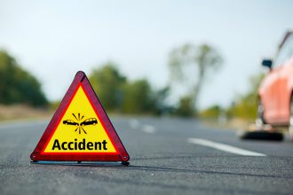 Drumul Județean 102, accident rutier cu victimă transportată la spital