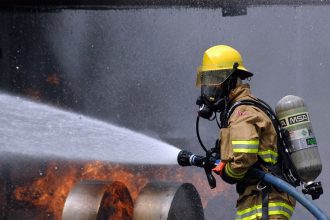 INCENDIU