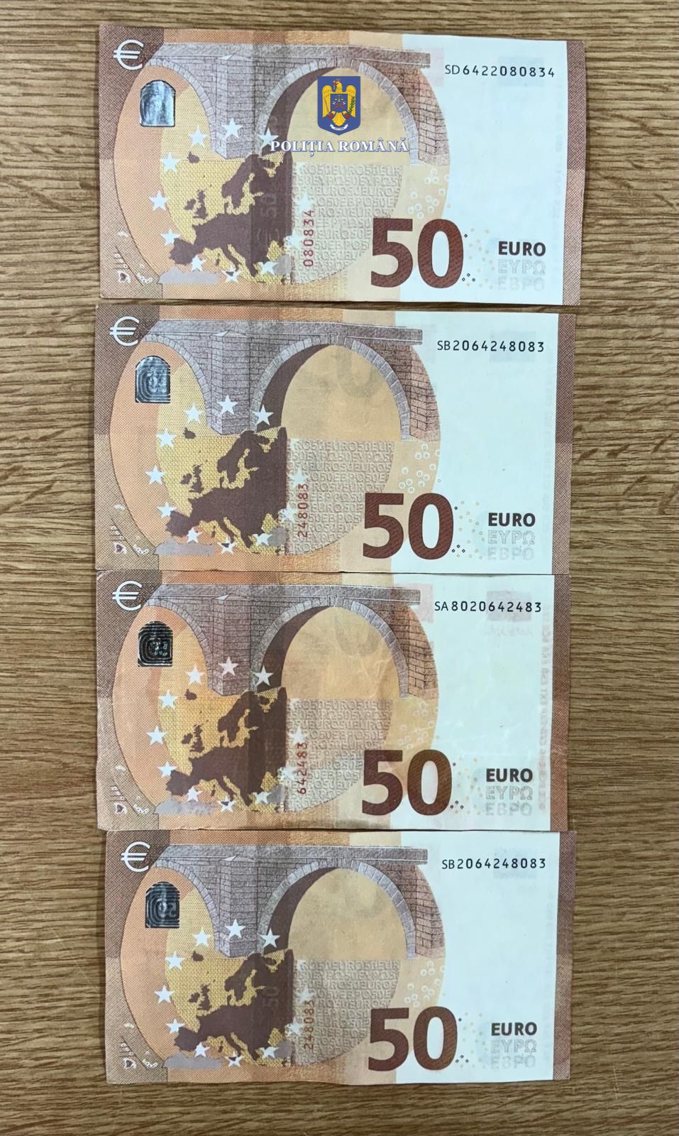 Bancnote falsificate