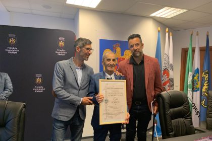 3 cetățeni de onoare