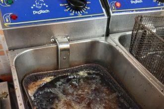 2.000 de operatori economici