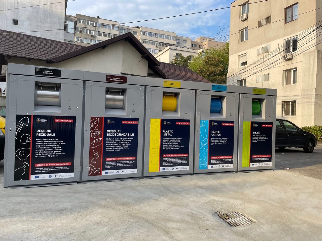 𝗜𝗻𝘀𝘂𝗹𝗲 𝗲𝗰𝗼𝗹𝗼𝗴𝗶𝗰𝗲 𝗱𝗶𝗴𝗶𝘁𝗮𝗹𝗶𝘇𝗮𝘁𝗲