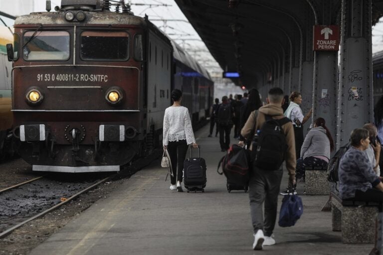 Reacția ministrului