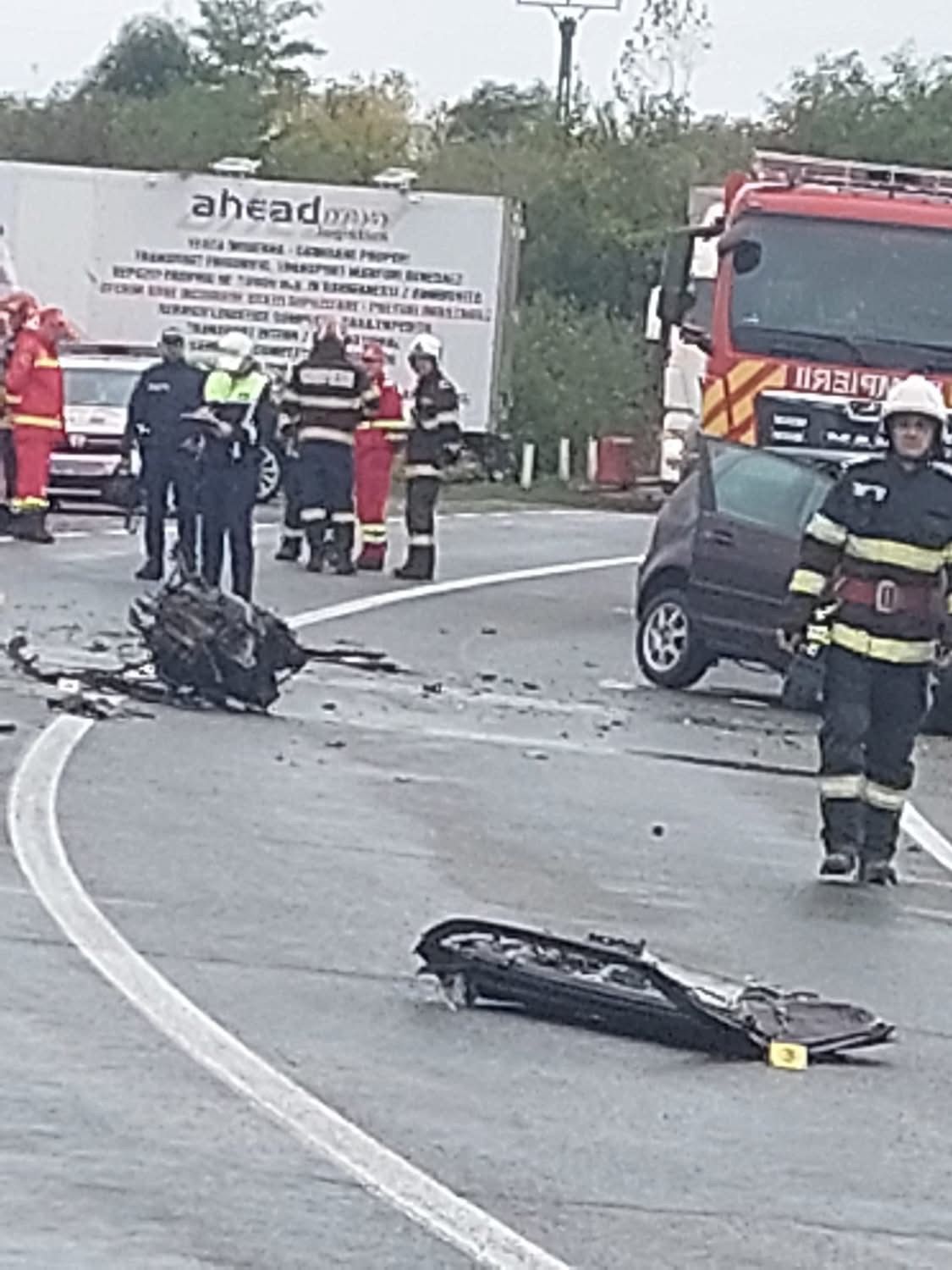 Accident cu 3 autoturisme