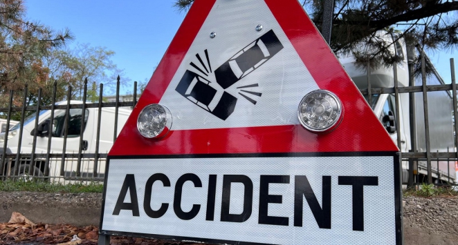 Accident în intersecție
