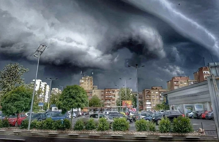 Intervenţii