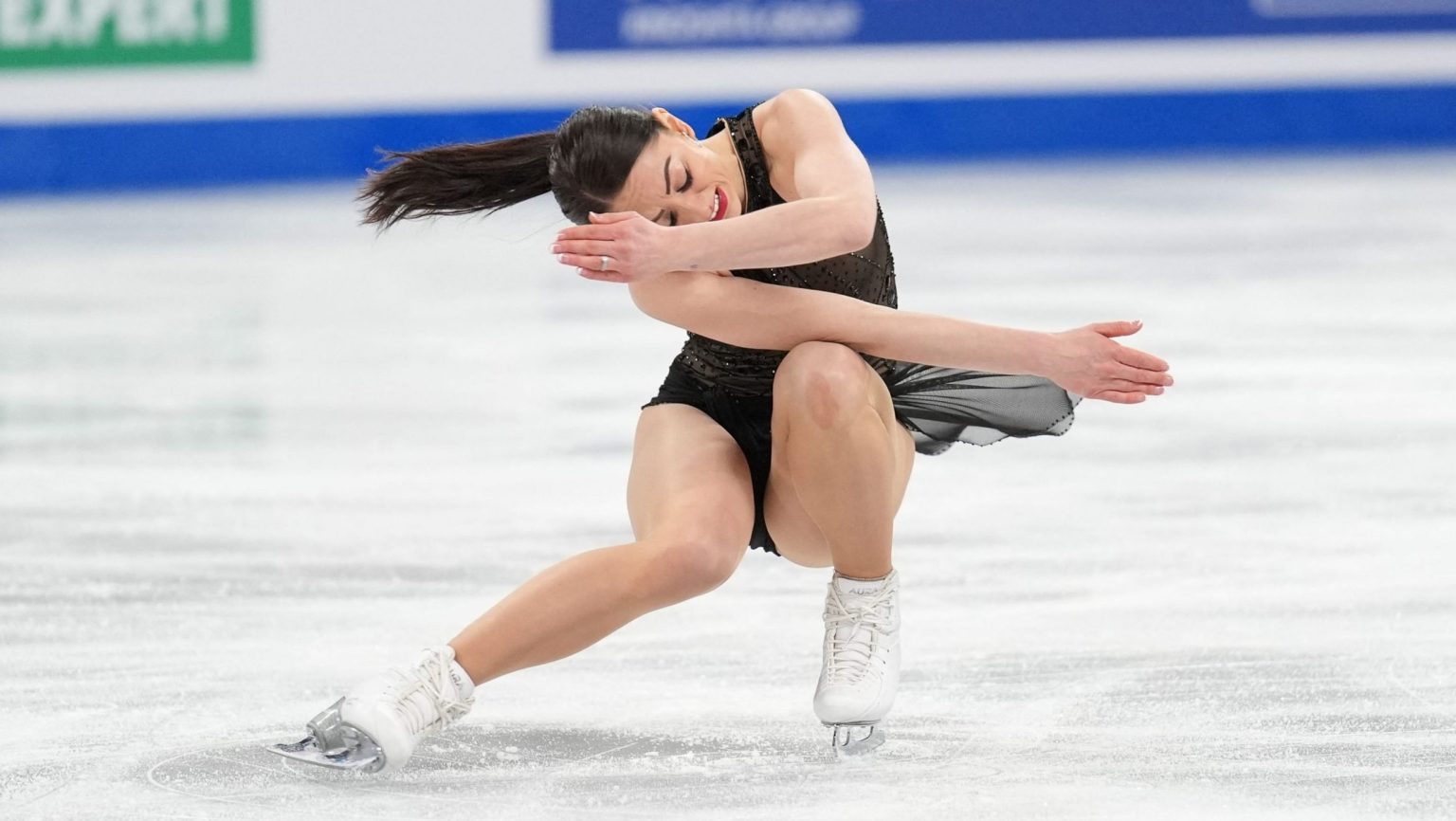 Julia Sauter
