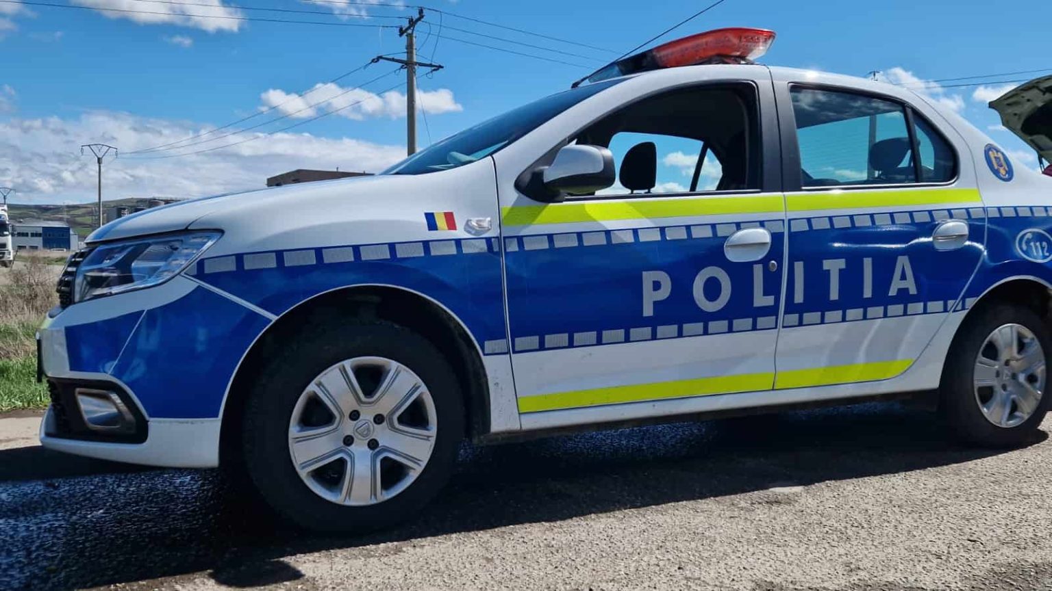 Autovehicul neînmatriculat, tânără foraj