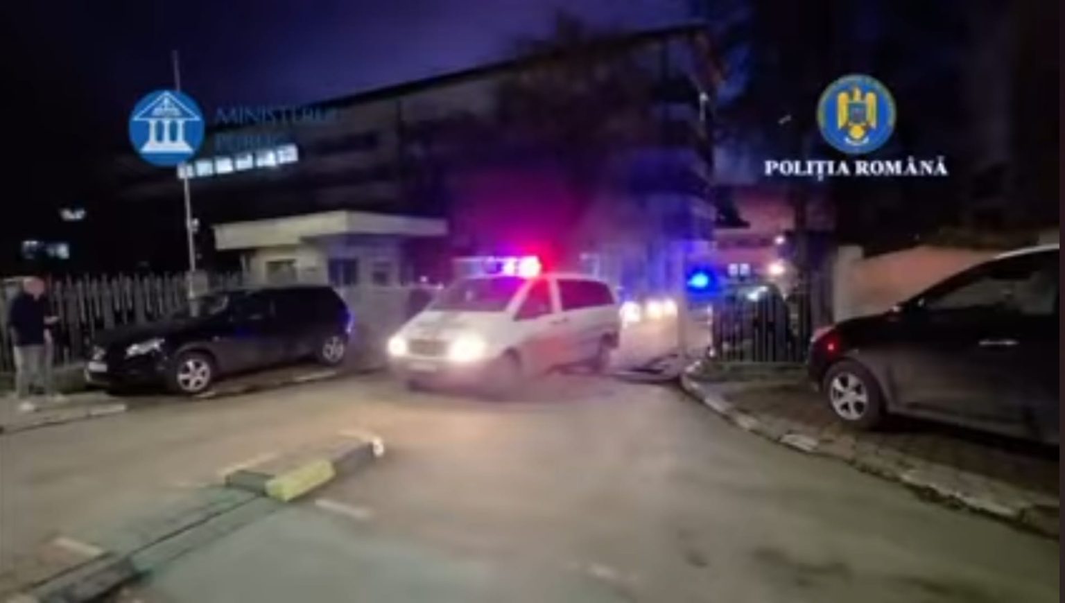 Acte de identitate cu domiciliu fictiv