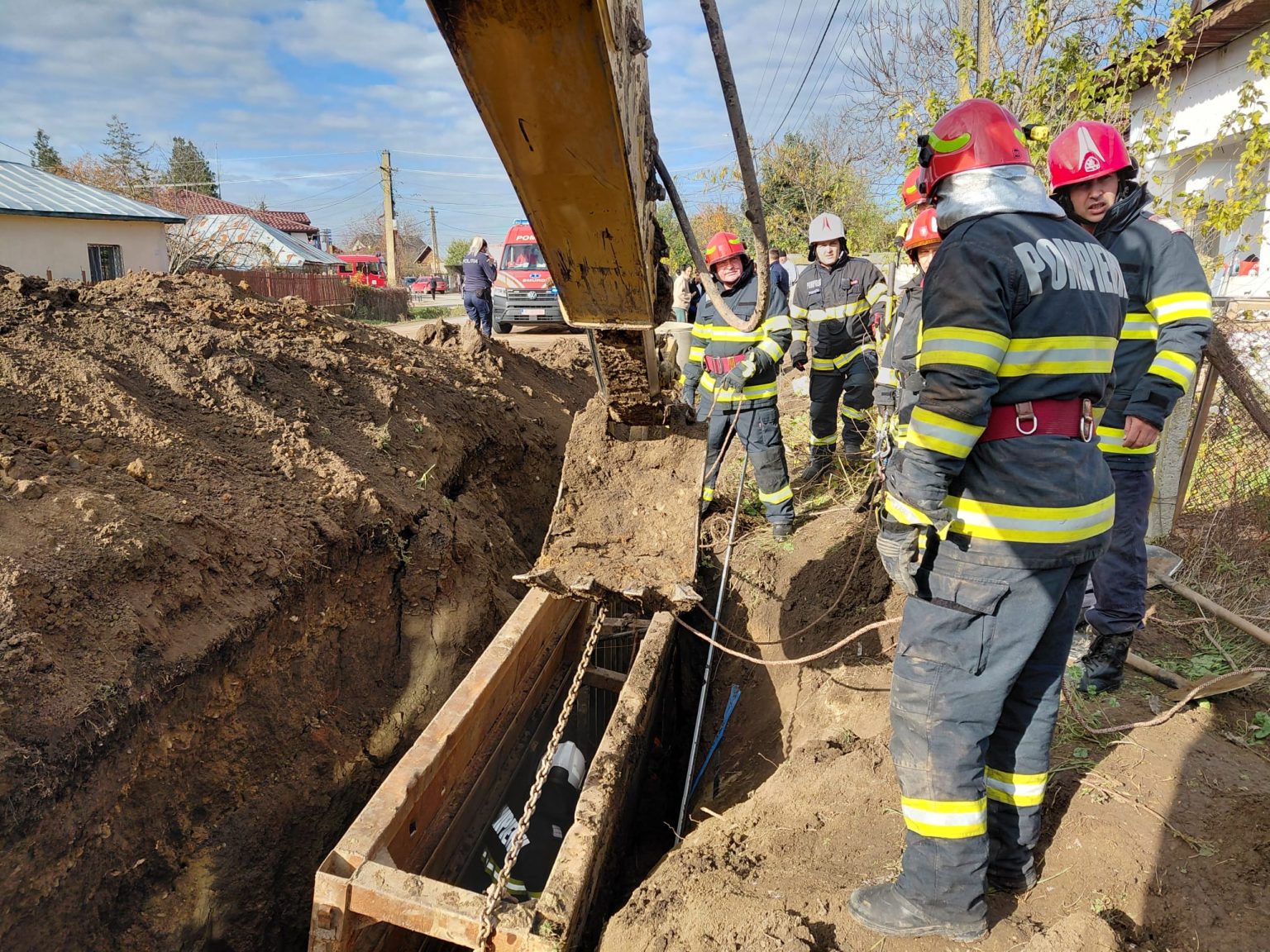 2 persoane surprinse de un mal de pământ