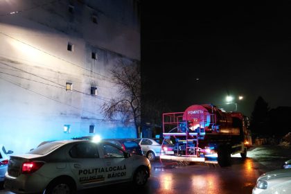 ISU Prahova distribuie apă