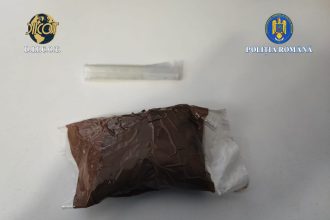 Trafic de droguri, doi reținuți în Buzău