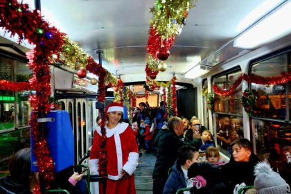 Tramvaiul lui Moș Crăciun revine