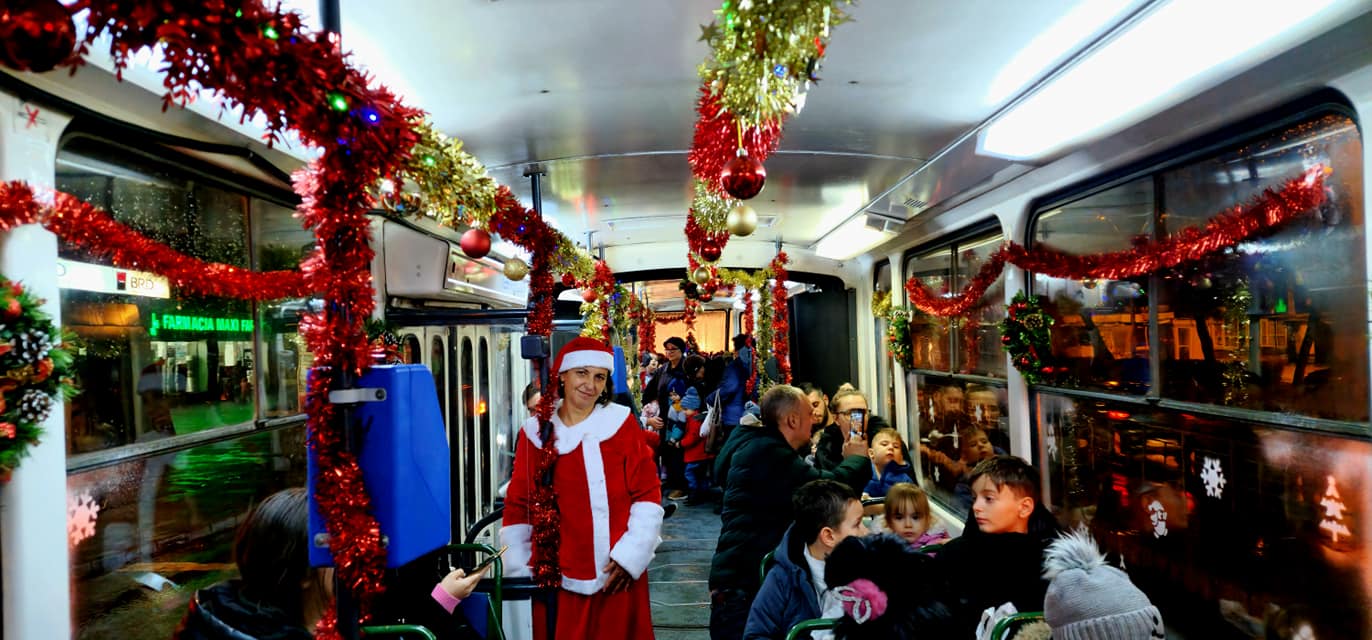 Tramvaiul lui Moș Crăciun revine