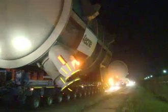 Transport agabaritic spre Lukoil