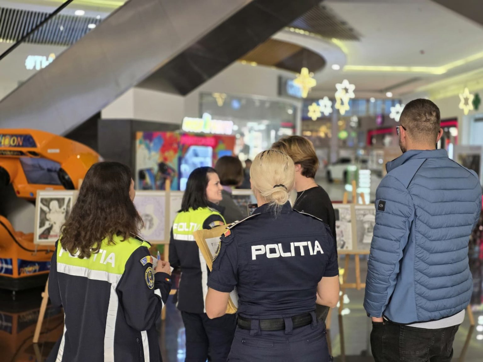 Împreună împotriva violenței