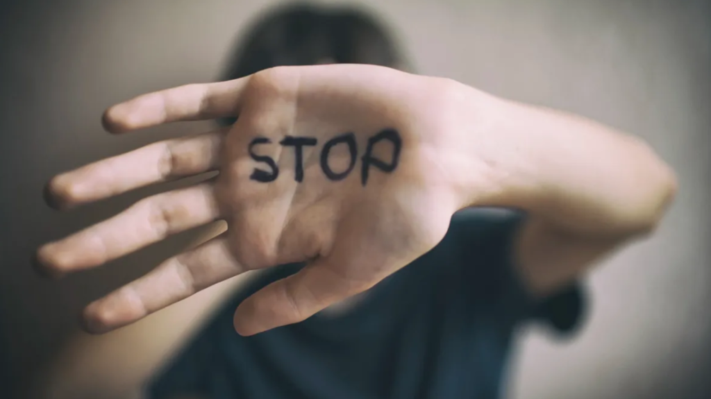 2.250 de lei pe lună