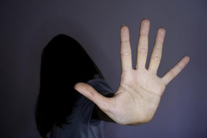 Arestat pentru încălcarea ordinului de protecție