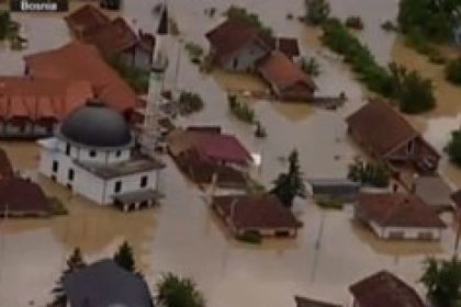 Cod portocaliu de inundații