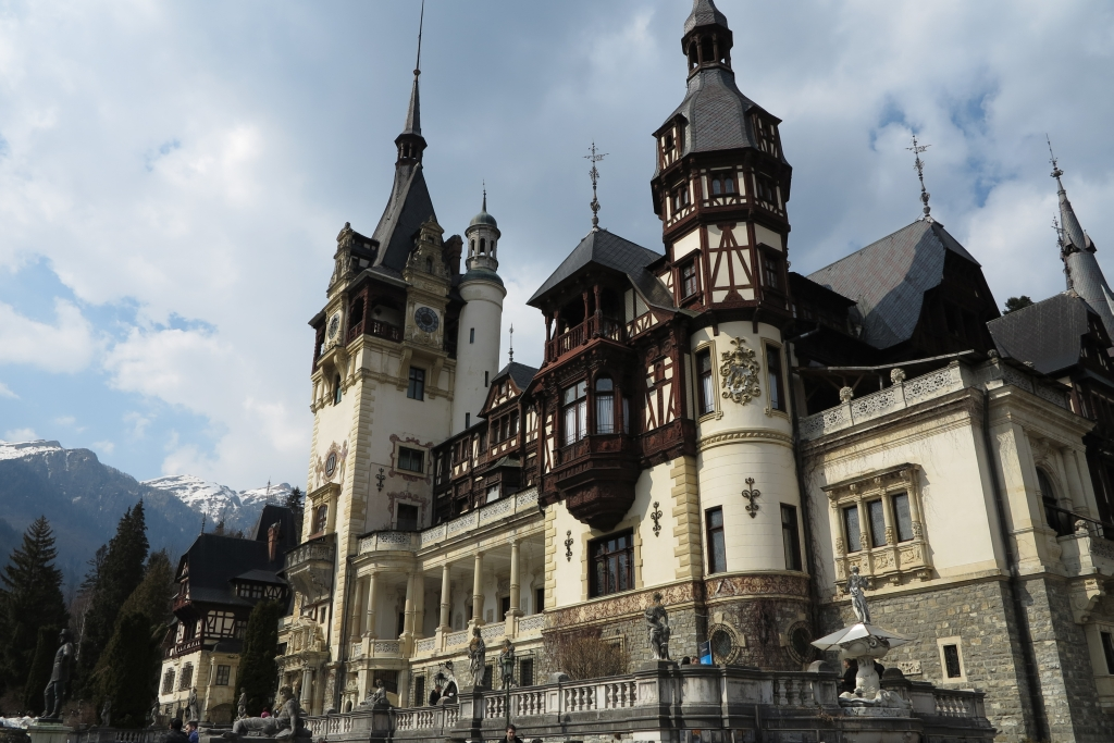 Castelul Peleș se redeschide