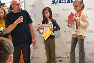 Sophia Matală şi Cezara Ferar