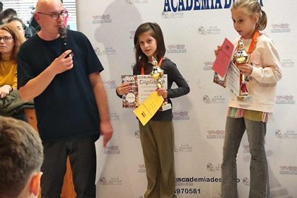 Sophia Matală şi Cezara Ferar