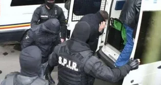 Tânăr arestat