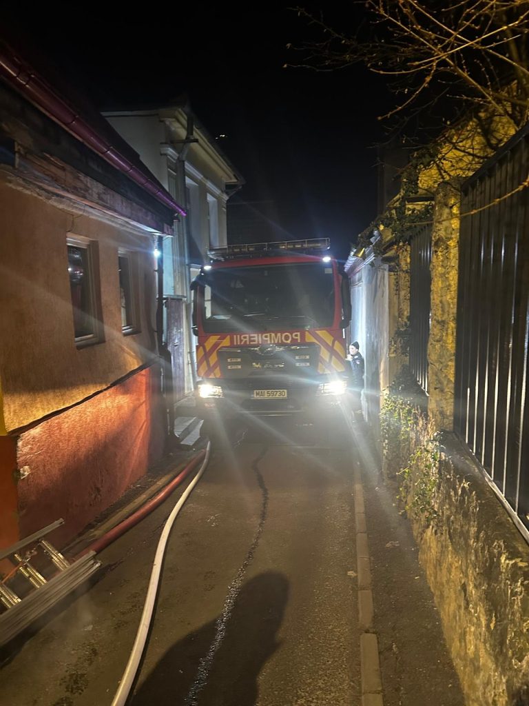 Incendiu la o locuință în Brașov