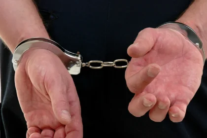 Urmărit internațional pentru uciderea a 2 persoane