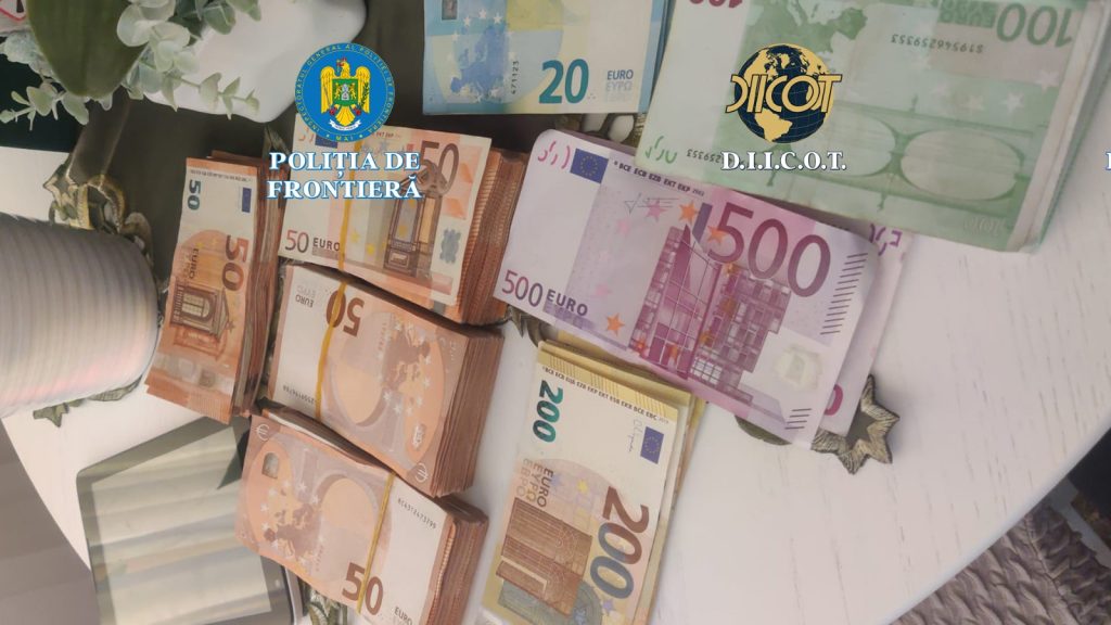 Percheziții într-un dosar de spălare de bani