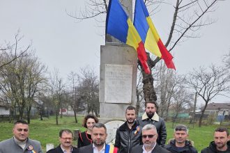 Primarul comunei Poienarii Burchii