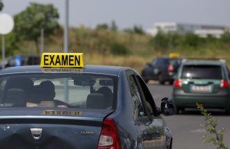 Mită pentru permisul de conducere