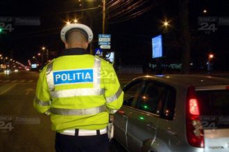 Bărbat surprins la volan