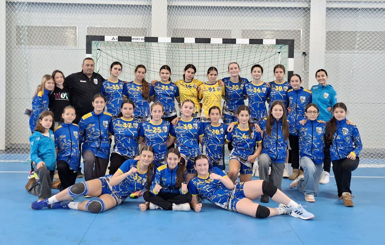 Echipa de handbal junioare 3