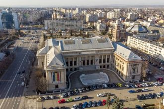 Eastern Community Lounge