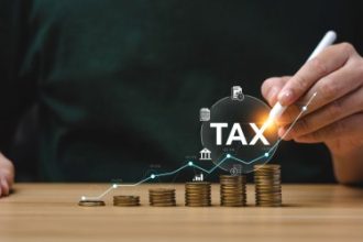 Noi taxe pentru români