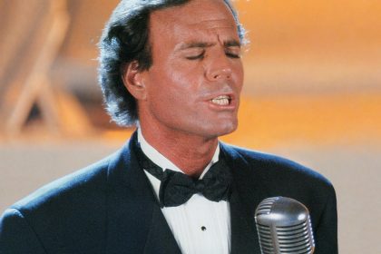 Julio Iglesias