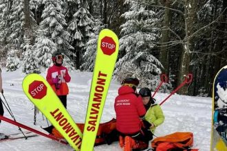 83 de persoane salvate