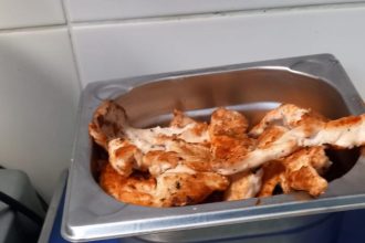 Peste 1.400 de operatori economici