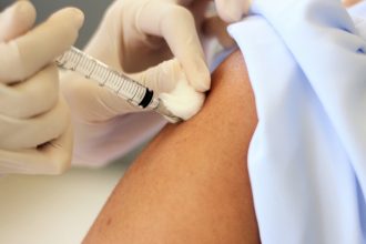 INSP recomandă vaccinul antigripal