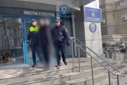 Bărbat reținut de polițiști